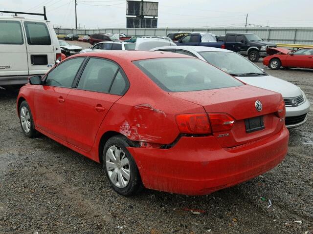 3VWDX7AJ4BM061250 - 2011 VOLKSWAGEN JETTA SE RED photo 3