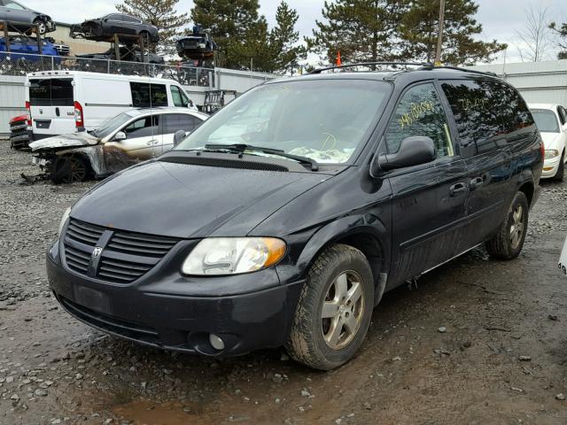 2D4GP44L67R116635 - 2007 DODGE GRAND CARA BLACK photo 2