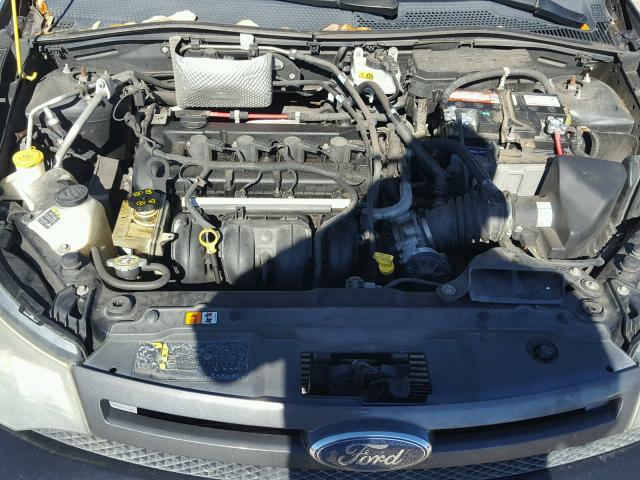 1FAHP3GN8AW183833 - 2010 FORD FOCUS SES BLACK photo 7