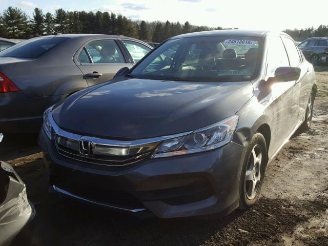 1HGCR2F39HA204206 - 2017 HONDA ACCORD LX CHARCOAL photo 2