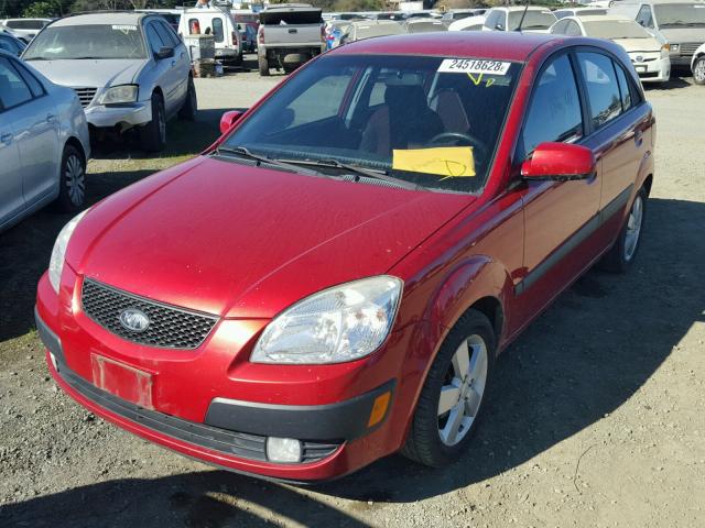 KNADE163886429287 - 2008 KIA RIO 5 SX RED photo 2