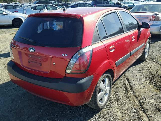 KNADE163886429287 - 2008 KIA RIO 5 SX RED photo 4