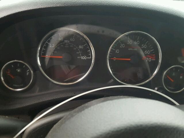 1C4HJWFG3HL505094 - 2017 JEEP WRANGLER U WHITE photo 8