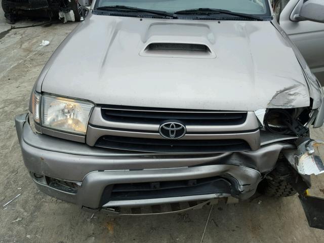 JT3GN86R820241610 - 2002 TOYOTA 4RUNNER SR GRAY photo 7