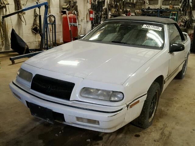 1C3EU4537RF305725 - 1994 CHRYSLER LEBARON BA WHITE photo 2