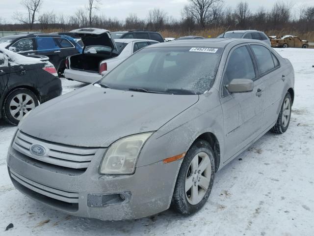 3FAHP07Z58R179320 - 2008 FORD FUSION SE GRAY photo 2