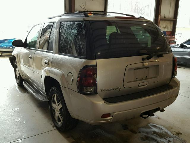 1GNDS13S872112386 - 2007 CHEVROLET TRAILBLAZE SILVER photo 3