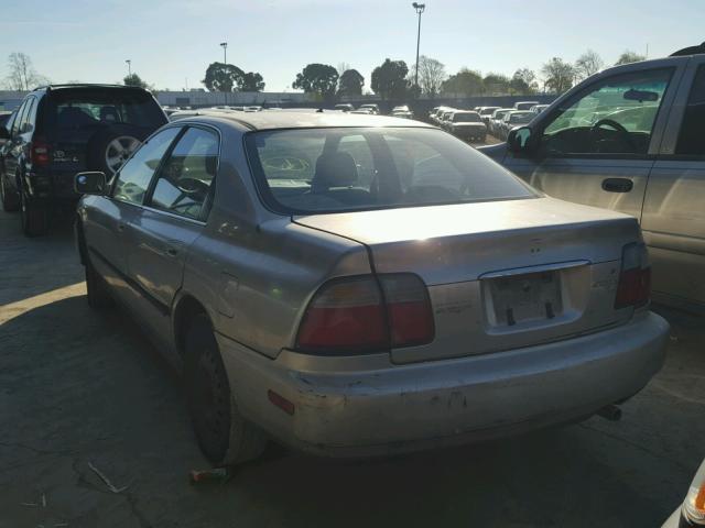 1HGCD5639TA222083 - 1996 HONDA ACCORD LX SILVER photo 3