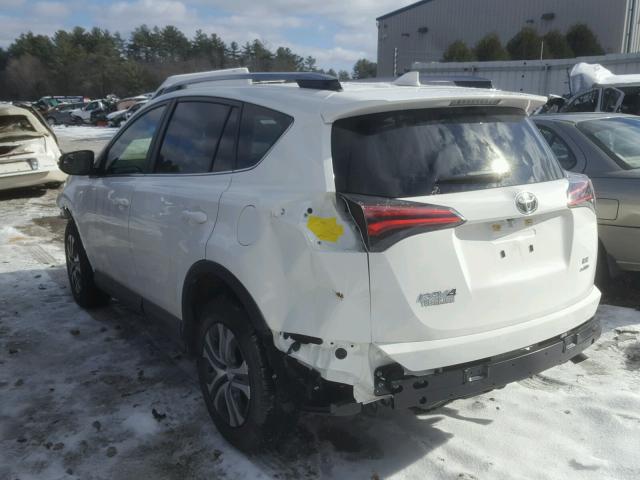 JTMBFREV1HJ113963 - 2017 TOYOTA RAV4 LE WHITE photo 3