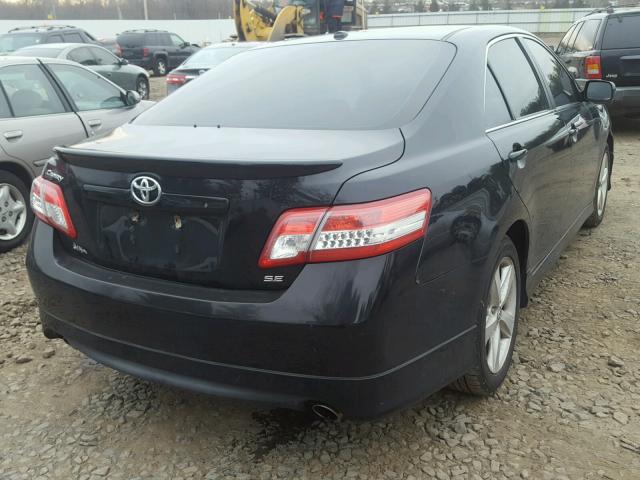 4T1BF3EK0BU674529 - 2011 TOYOTA CAMRY BASE BLACK photo 4