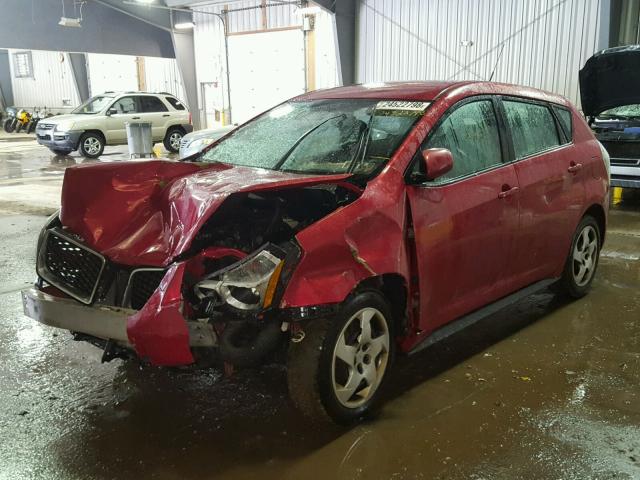 5Y2SP67829Z464824 - 2009 PONTIAC VIBE RED photo 2