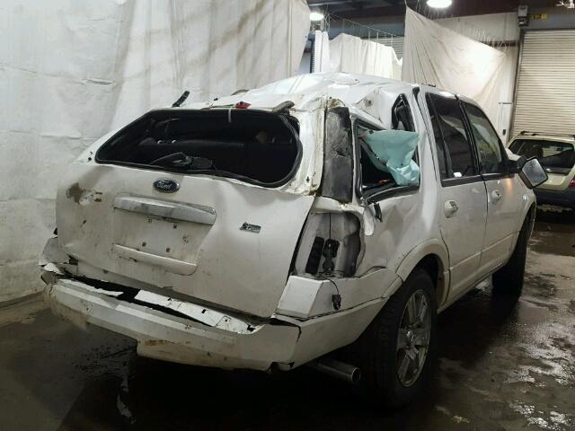 1FMFU20599EA97457 - 2009 FORD EXPEDITION WHITE photo 4