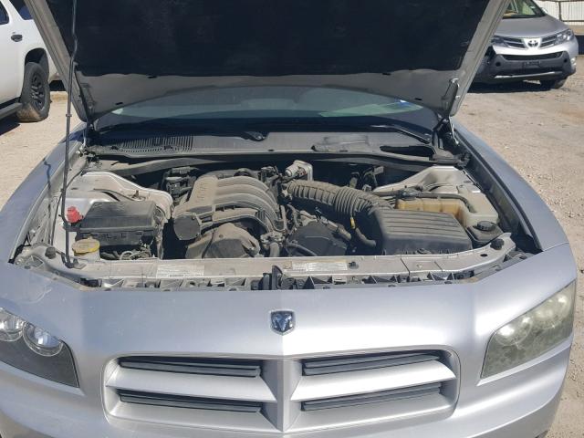 2B3KA43RX8H261295 - 2008 DODGE CHARGER SILVER photo 7