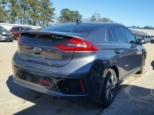 KMHC75LC5HU040263 - 2017 HYUNDAI IONIQ SEL GRAY photo 4