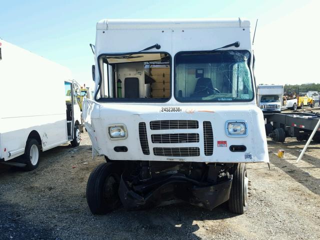 1F66F5KYXE0A01336 - 2014 FORD F59 WHITE photo 9