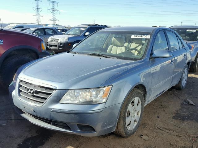 5NPET4ACXAH641061 - 2010 HYUNDAI SONATA GLS BLUE photo 2