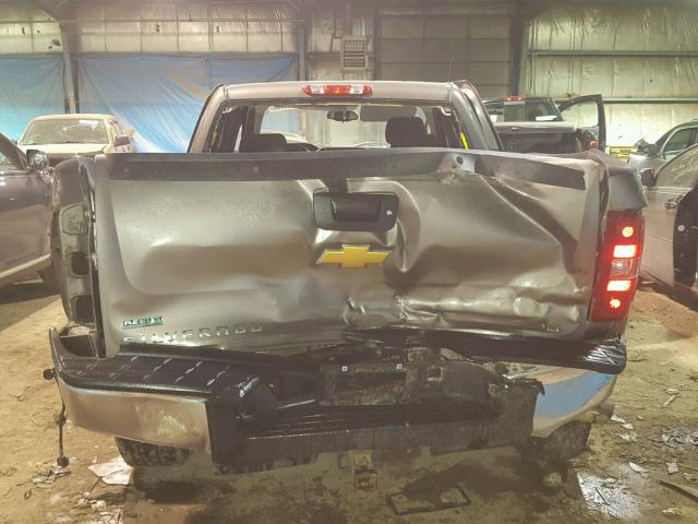 1GCRKSE72CZ268602 - 2012 CHEVROLET SILVERADO SILVER photo 6