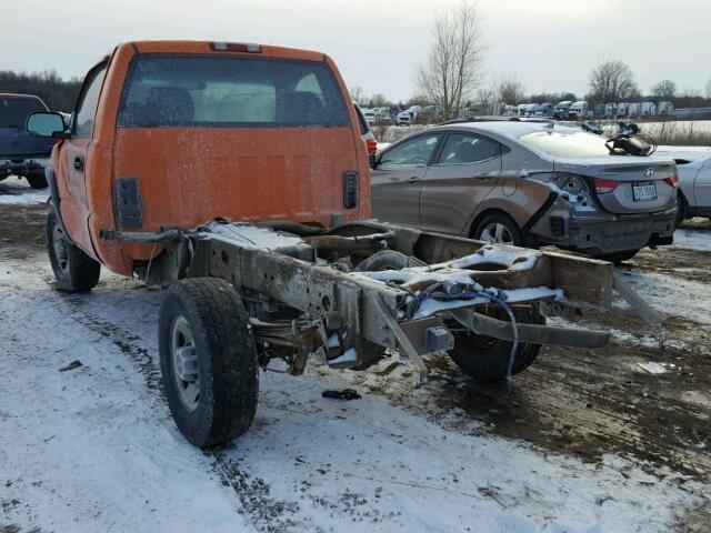 1GDHC24U22E220003 - 2002 GMC SIERRA C25 ORANGE photo 3