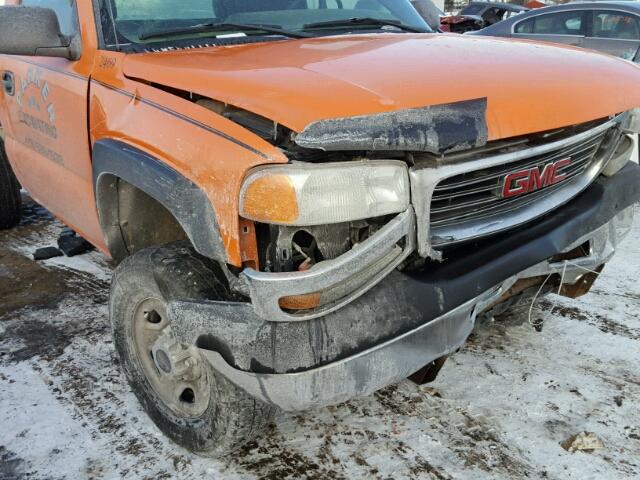 1GDHC24U22E220003 - 2002 GMC SIERRA C25 ORANGE photo 9