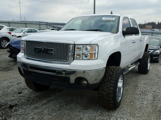 3GTEC23J89G112213 - 2009 GMC SIERRA C15 WHITE photo 2