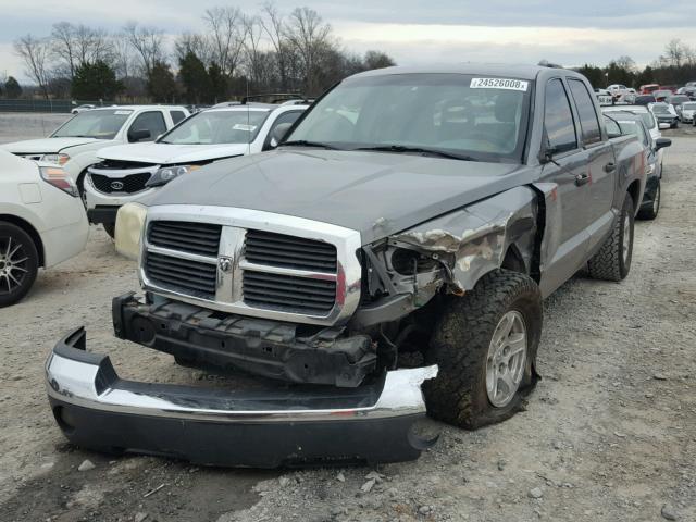 1D7HW48N65S310146 - 2005 DODGE DAKOTA QUA GRAY photo 2