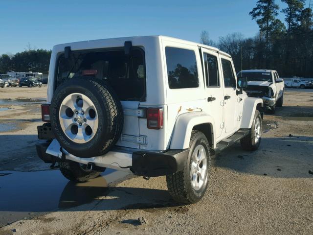 1C4BJWEG8FL558717 - 2015 JEEP WRANGLER U WHITE photo 4