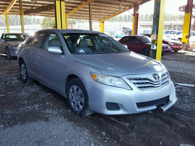 4T1BF3EKXBU678085 - 2011 TOYOTA CAMRY BASE SILVER photo 1