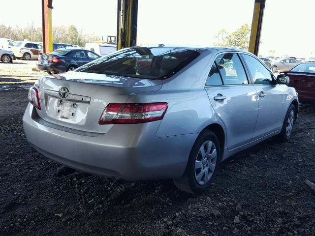 4T1BF3EKXBU678085 - 2011 TOYOTA CAMRY BASE SILVER photo 4