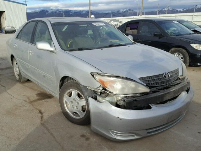 4T1BF32K92U528182 - 2002 TOYOTA CAMRY LE SILVER photo 1