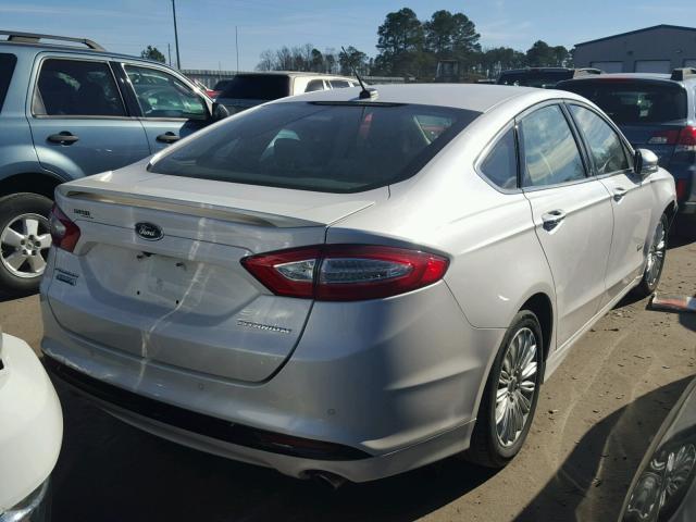 3FA6P0SUXER311454 - 2014 FORD FUSION TIT WHITE photo 4