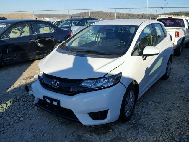 3HGGK5G50HM706970 - 2017 HONDA FIT LX WHITE photo 2