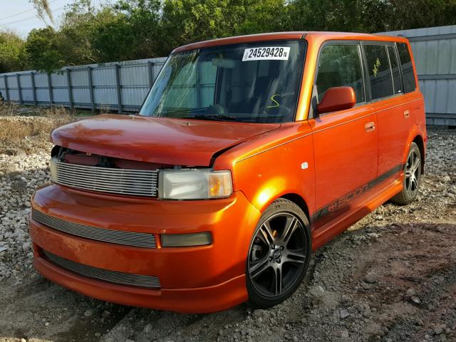 JTLKT324940167436 - 2004 TOYOTA SCION XB ORANGE photo 2