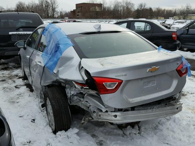 1G1BE5SM9J7119156 - 2018 CHEVROLET CRUZE LT GRAY photo 3