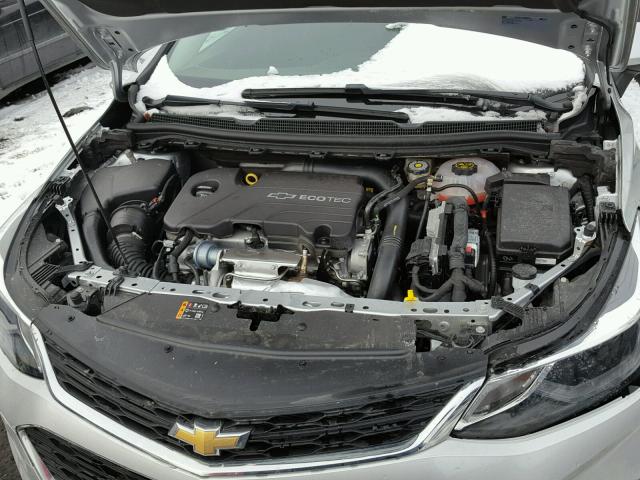 1G1BE5SM9J7119156 - 2018 CHEVROLET CRUZE LT GRAY photo 7