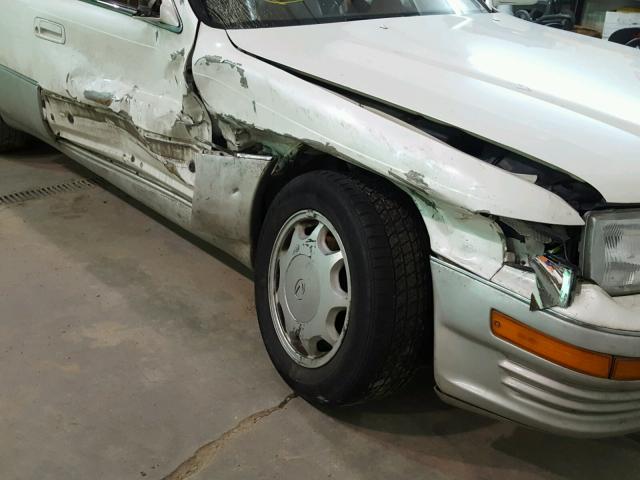 JT8UF11E1P0184177 - 1993 LEXUS LS 400 WHITE photo 9