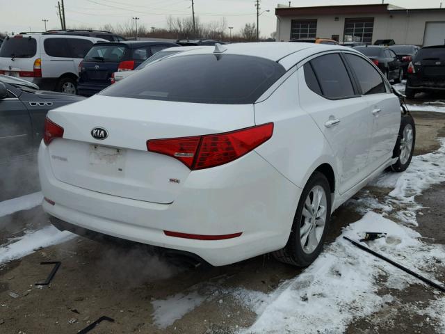 5XXGM4A76DG182328 - 2013 KIA OPTIMA LX WHITE photo 4