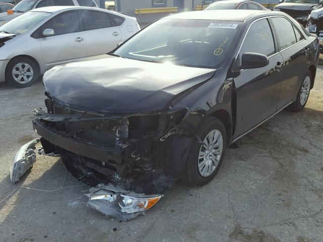 4T1BF1FK0CU171197 - 2012 TOYOTA CAMRY BASE BLACK photo 2