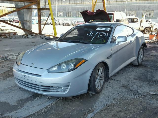 KMHHM66D58U265355 - 2008 HYUNDAI TIBURON GS SILVER photo 2