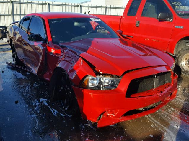 2C3CDXHGXDH588121 - 2013 DODGE CHARGER SX RED photo 1