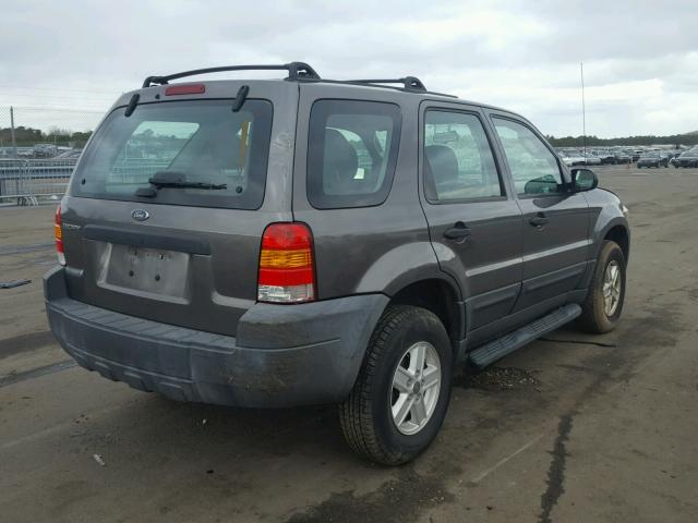 1FMYU92Z75DA09913 - 2005 FORD ESCAPE XLS GRAY photo 4