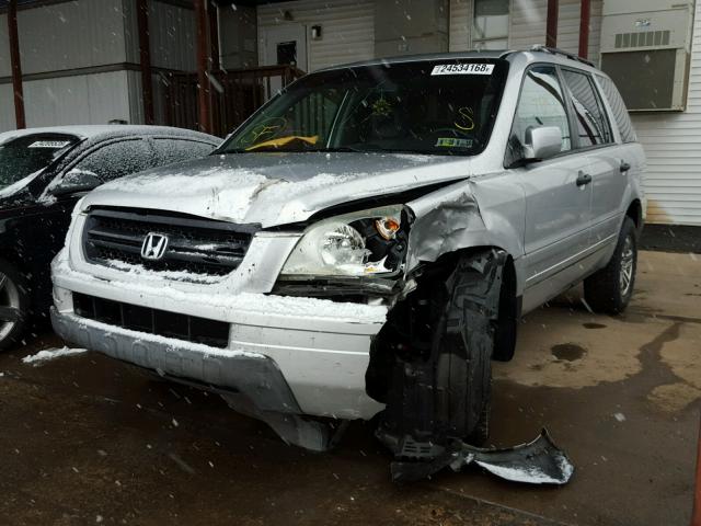 5FNYF18575B031147 - 2005 HONDA PILOT EXL SILVER photo 2