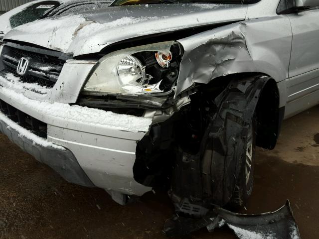 5FNYF18575B031147 - 2005 HONDA PILOT EXL SILVER photo 9