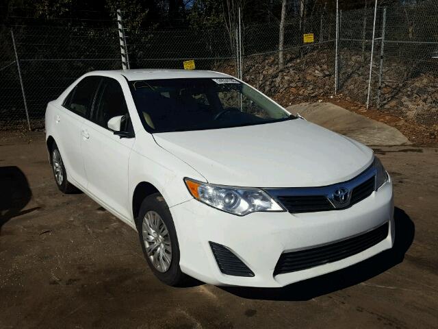 4T1BF1FKXEU869061 - 2014 TOYOTA CAMRY L WHITE photo 1