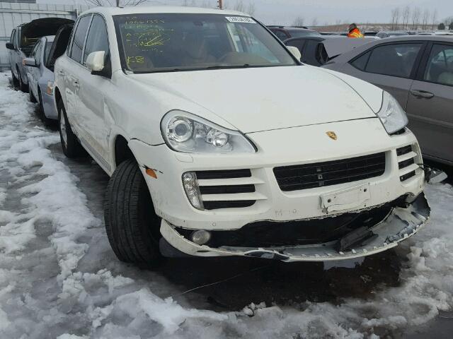 WP1AA29P28LA24127 - 2008 PORSCHE CAYENNE WHITE photo 1