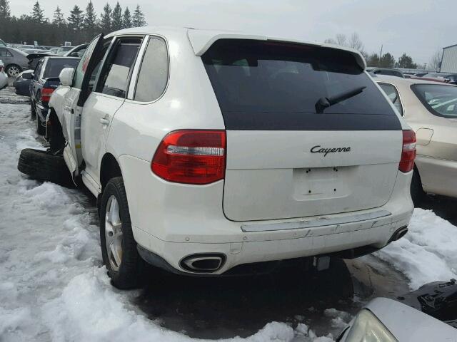 WP1AA29P28LA24127 - 2008 PORSCHE CAYENNE WHITE photo 3