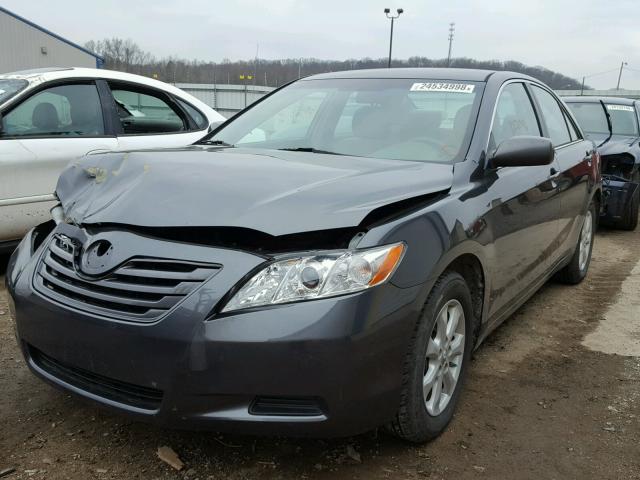 4T1BE46K89U295246 - 2009 TOYOTA CAMRY BASE GRAY photo 2