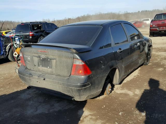 1FAHP34N07W360890 - 2007 FORD FOCUS ZX4 BLACK photo 4