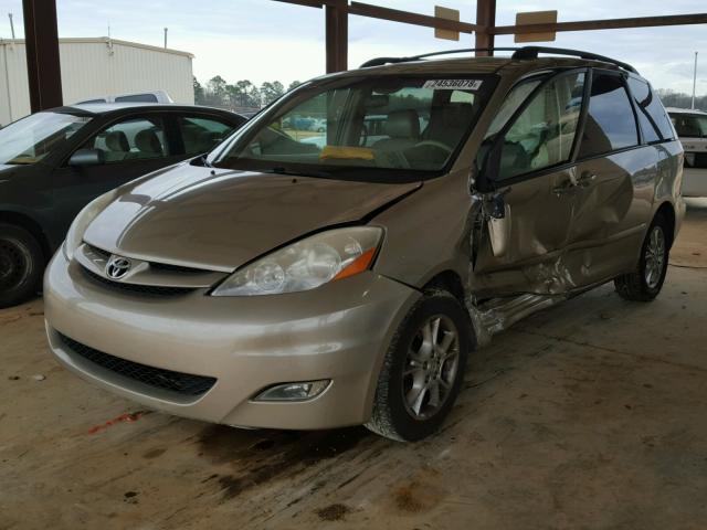 5TDZA22C26S479115 - 2006 TOYOTA SIENNA XLE GOLD photo 2