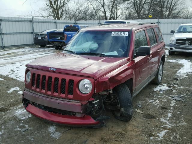 1C4NJRFB0ED745587 - 2014 JEEP PATRIOT LA RED photo 2