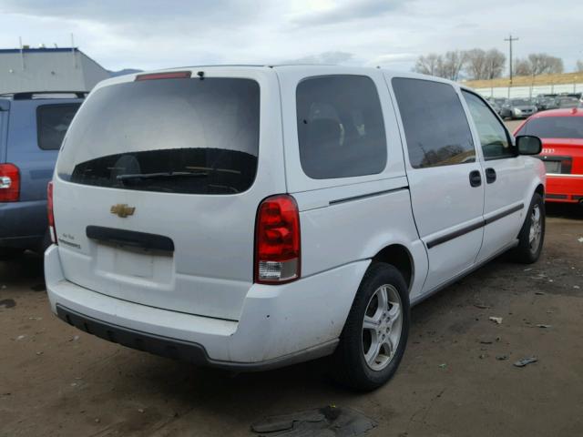 1GNDV231X7D131532 - 2007 CHEVROLET UPLANDER L WHITE photo 4